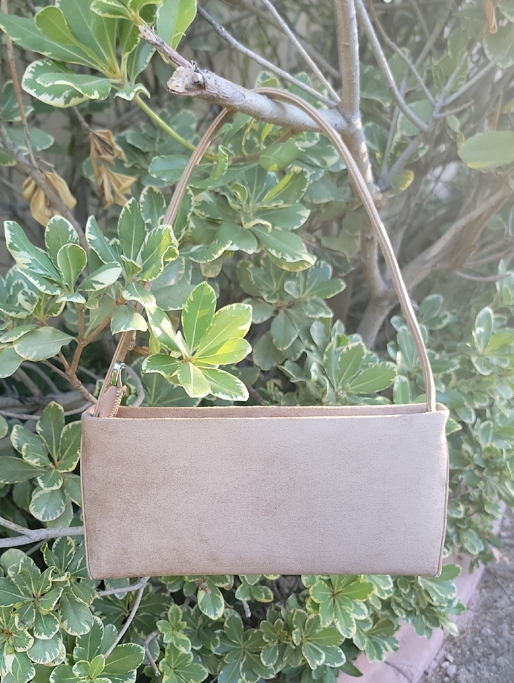 Faux Suede Rectangle handbag with changable shoulder strap - Picture 3 of 11